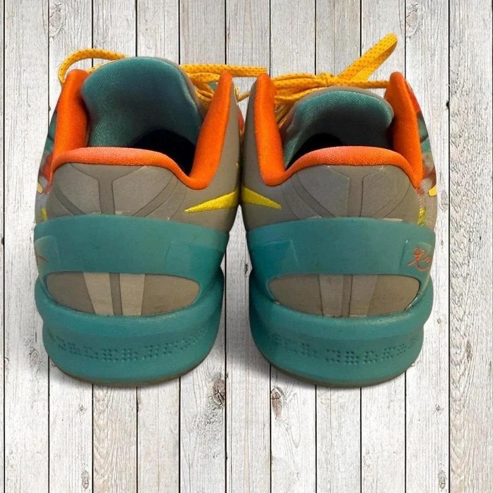 Nike Kobe VIII Venice Beach GS 6Y HF7319-001 Basketball Shoes w/ Original Box